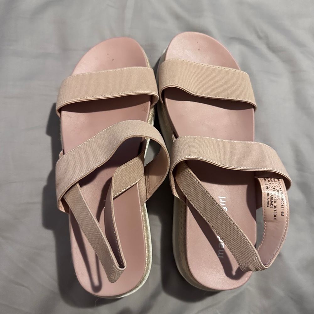 Madden Girl rose gold Footwear - Picture 2 of 8